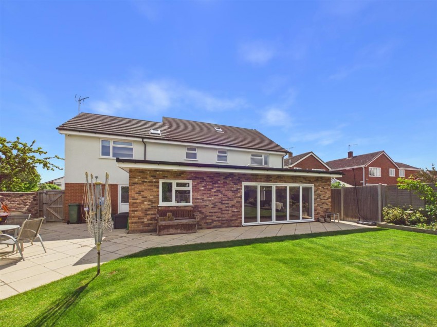 Images for Langdon Avenue, Bedgrove, Aylesbury