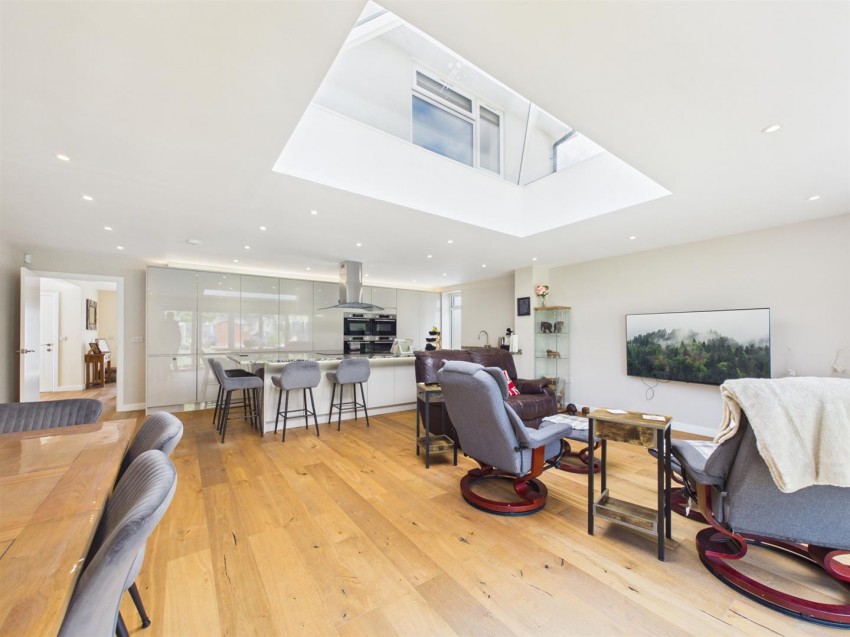 Images for Langdon Avenue, Bedgrove, Aylesbury