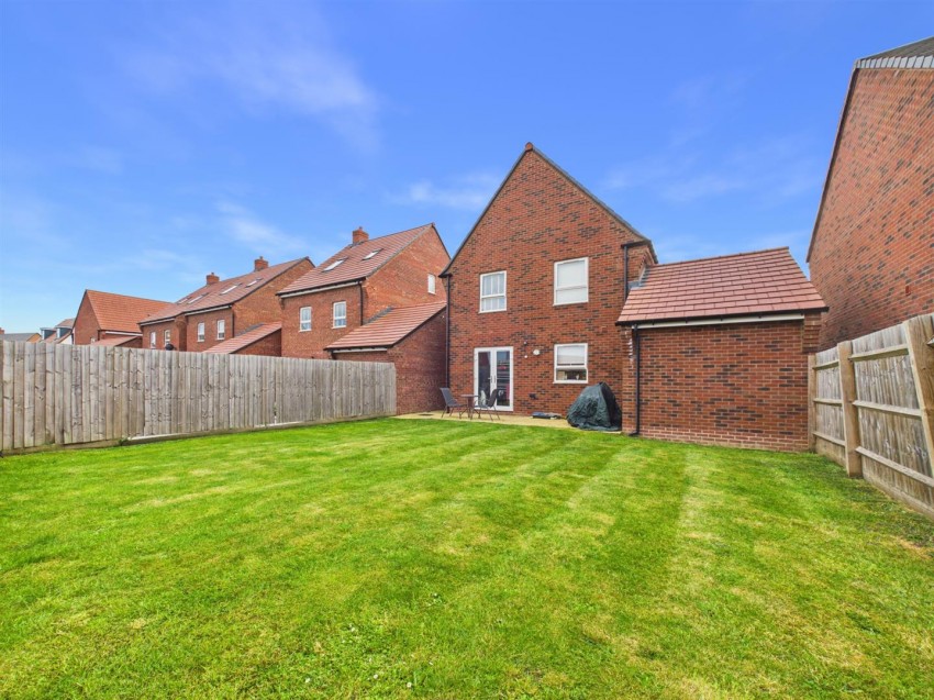 Images for Emperor Lane, Kingsbrook, Aylesbury