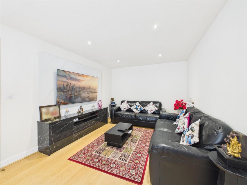 Images for Emperor Lane, Kingsbrook, Aylesbury