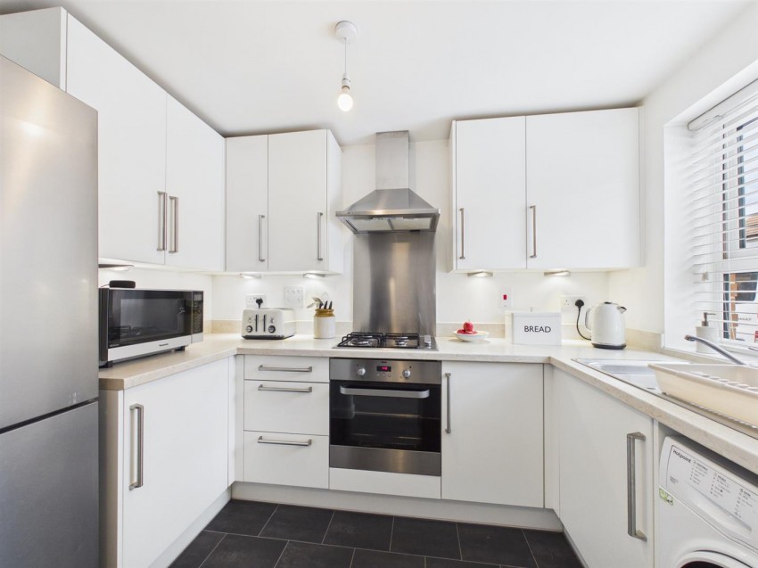 Images for Burnet Lane, Broughton, Aylesbury
