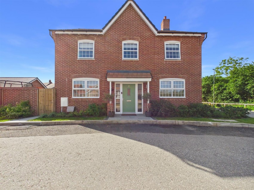 Images for Crowfoot Way, Kingsbrook, Aylesbury