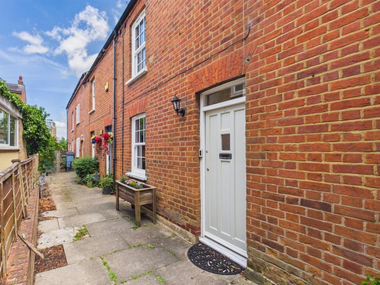 St. Marys Row, Aylesbury, Buckinghamshire