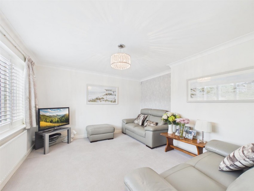 Images for Studland Close, Bedgrove, Aylesbury