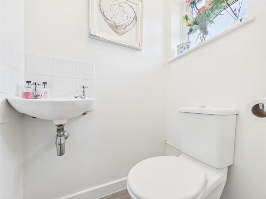 Images for Studland Close, Bedgrove, Aylesbury