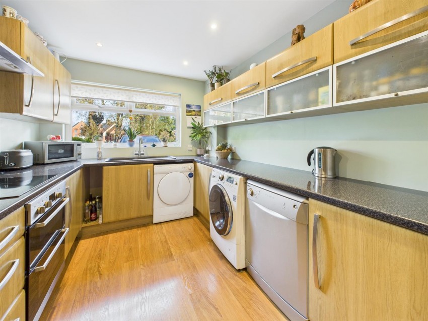 Images for Baker Street, Waddesdon, Aylesbury