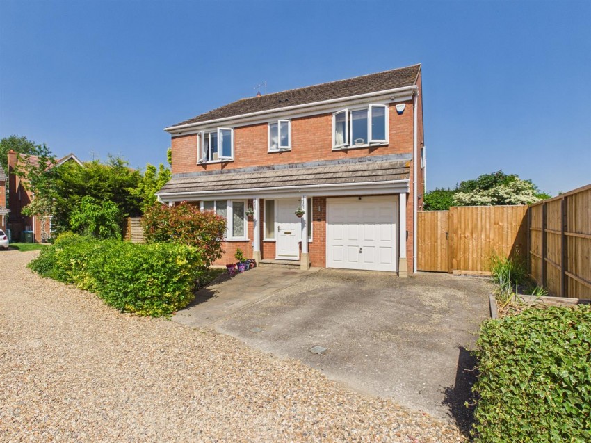 Images for Kestrel Way, Watermead, Aylesbury