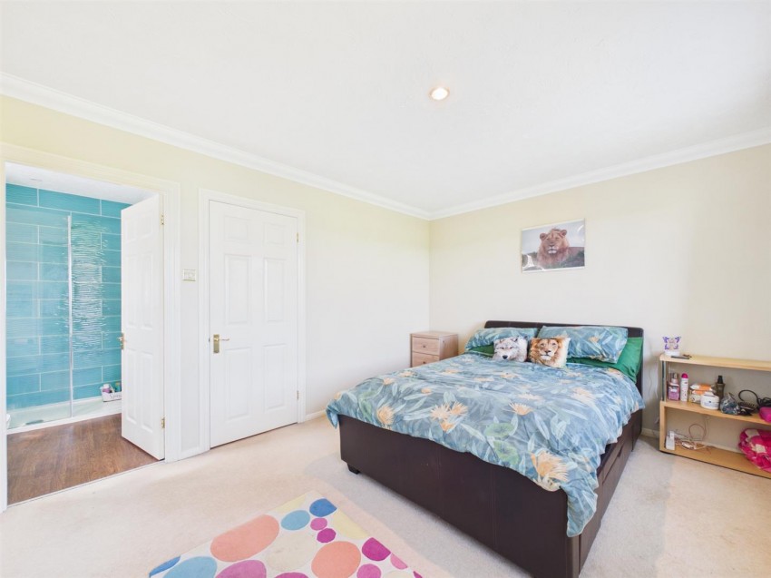 Images for Kestrel Way, Watermead, Aylesbury