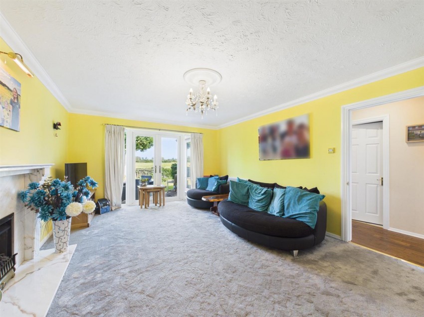 Images for Kestrel Way, Watermead, Aylesbury
