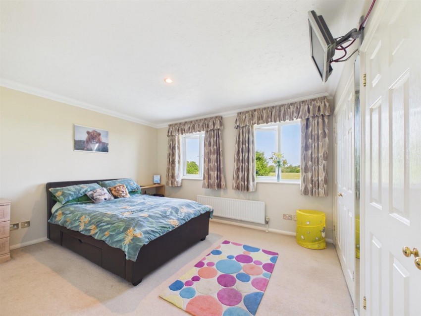 Images for Kestrel Way, Watermead, Aylesbury