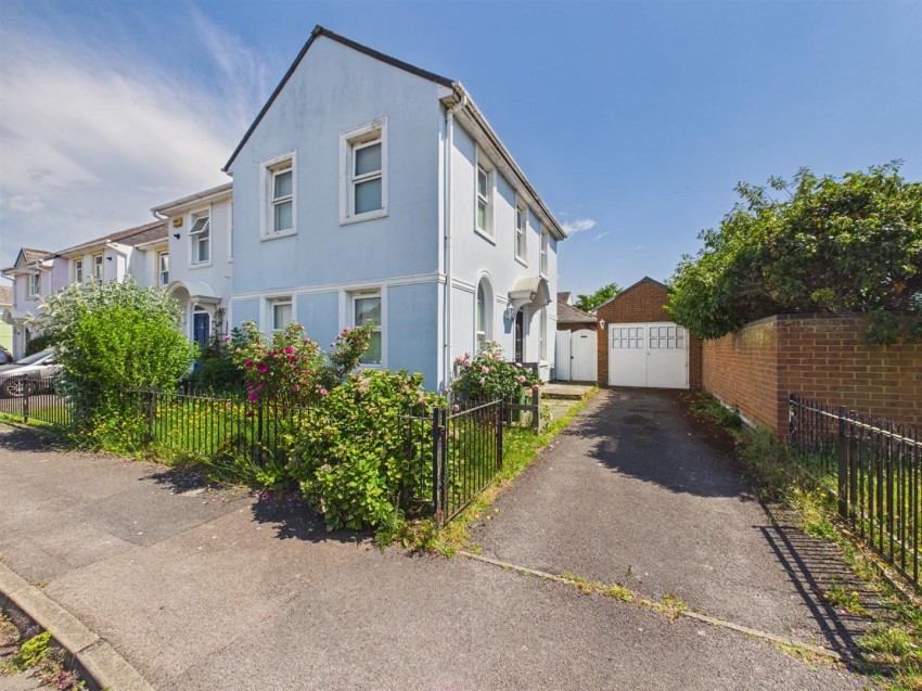 Images for The Plover, Watermead, Aylesbury
