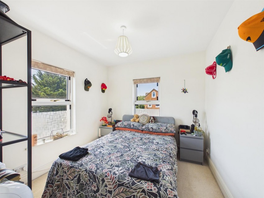 Images for The Plover, Watermead, Aylesbury