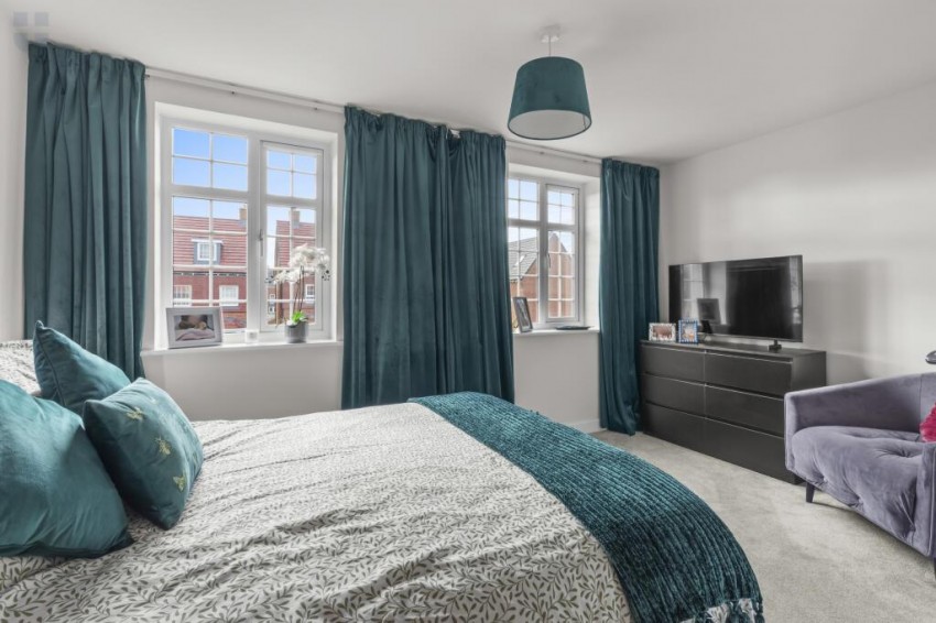 Images for Sutton Grove, Kingsbrook, Aylesbury