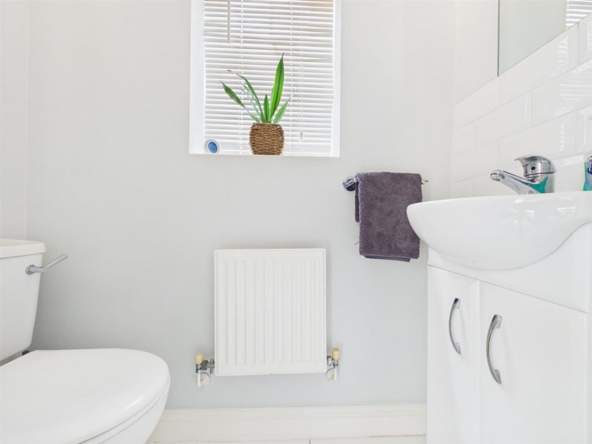 Images for Holly Drive, Lavender Grange, Aylesbury