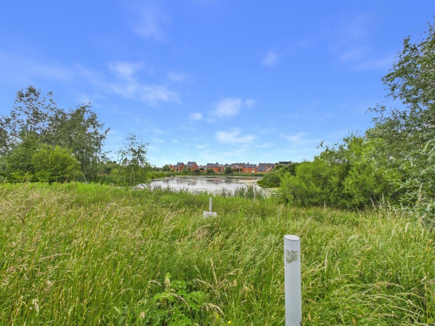 Images for Marsworth Drive, Kingsbrook, Aylesbury