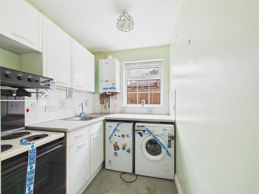 Images for Bishopstone Road, Stone, Aylesbury