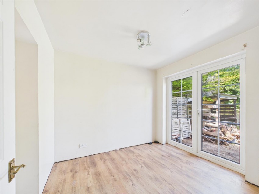 Images for Bishopstone Road, Stone, Aylesbury