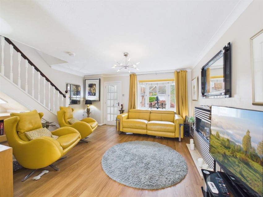 Images for Lark Vale, Watermead, Aylesbury