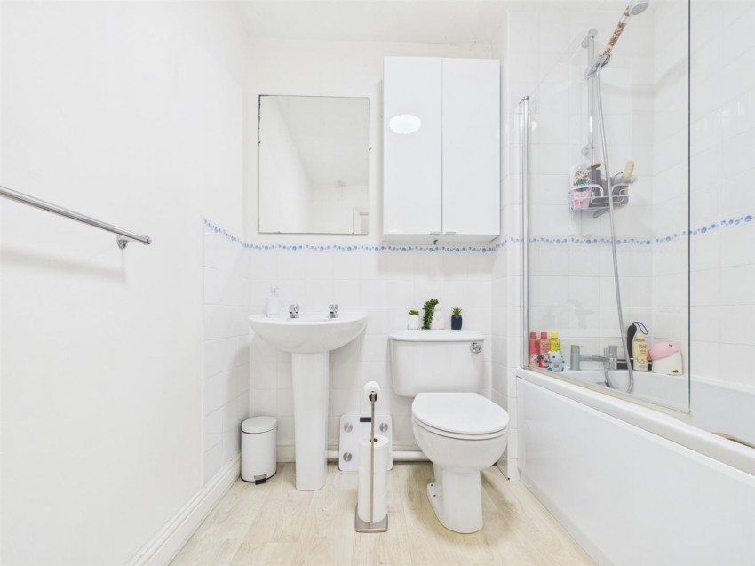 Images for Turnpike End, Aylesbury, Buckinghamshire