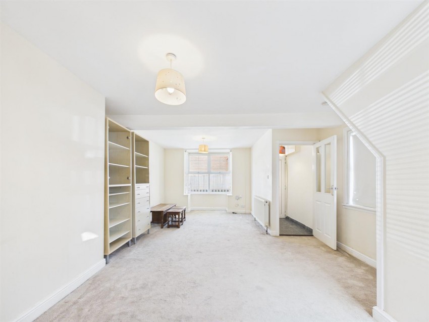 Images for Ardenham Street, Aylesbury, Buckinghamshire