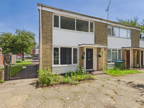 View Full Details for Hastoe Park, Aylesbury, Buckinghamshire