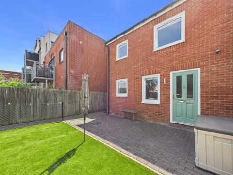 View Full Details for Mill Street, Aylesbury, Buckinghamshire