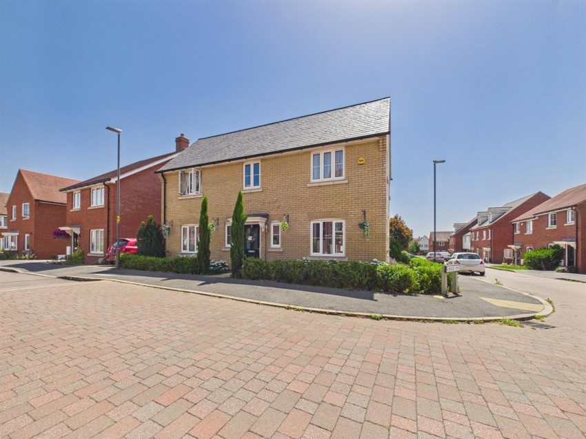 Images for Merryweather Street, Berryfields, Aylesbury