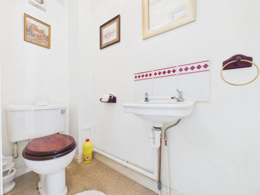 Images for Turnstone Way, Watermead, Aylesbury