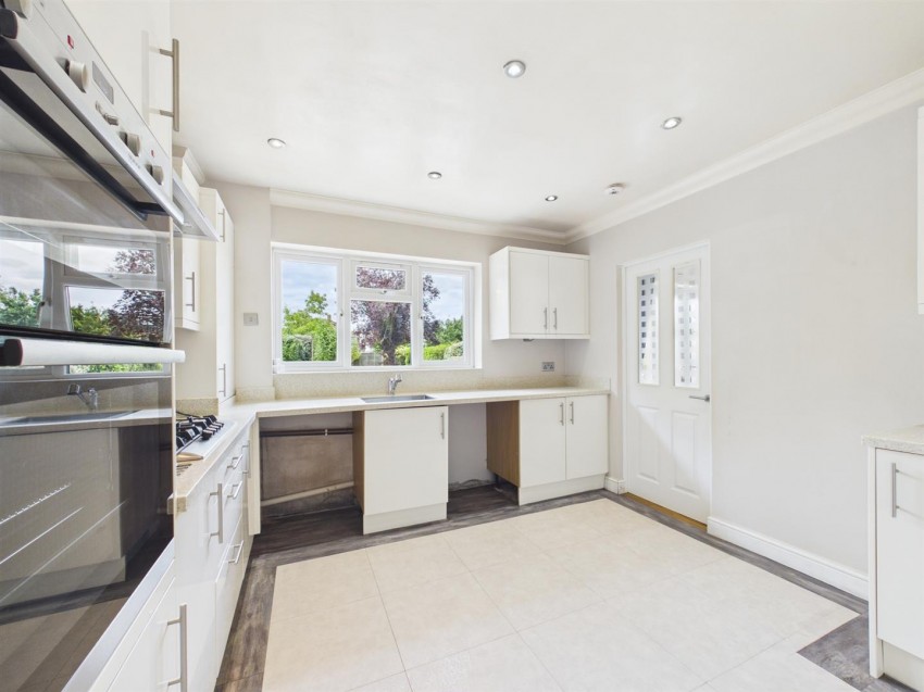 Images for Limes Avenue, Aylesbury
