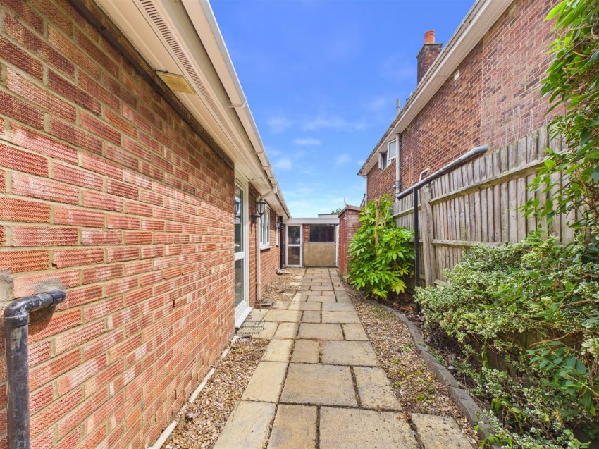 Images for Limes Avenue, Aylesbury