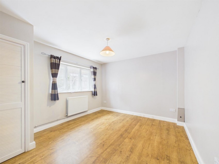 Images for Limes Avenue, Aylesbury