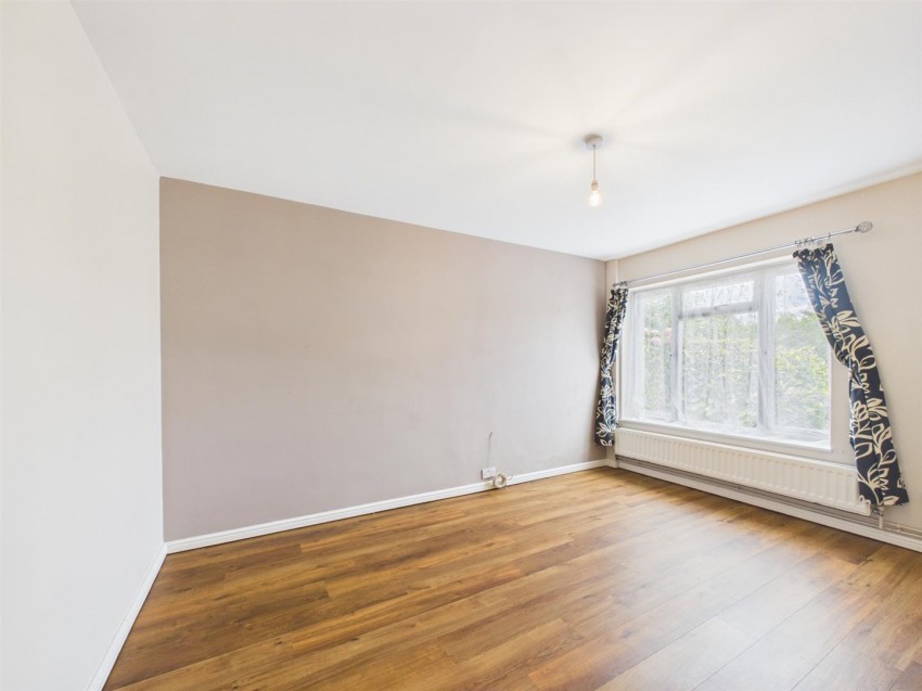 Images for Limes Avenue, Aylesbury