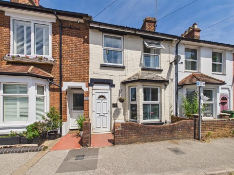 View Full Details for Park Street, Aylesbury, Buckinghamshire