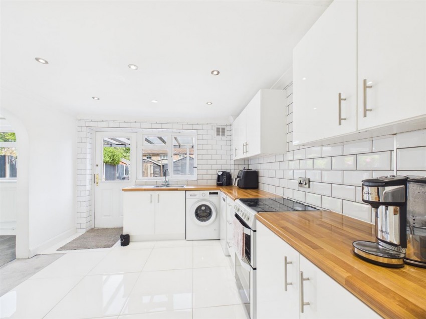 Images for St. Peters Avenue, Aylesbury