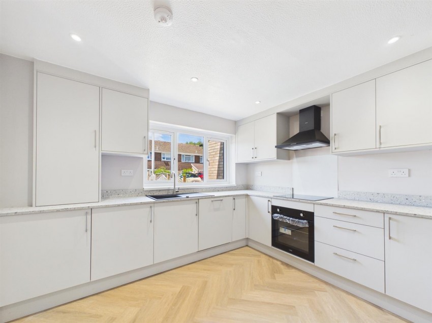 Images for Tiverton Crescent, Aylesbury, Buckinghamshire