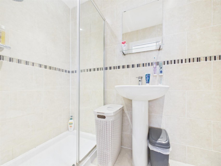 Images for Saunders Place, Fairford Leys, Aylesbury