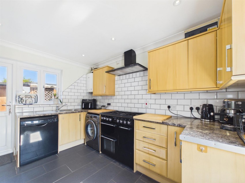 Images for Saunders Place, Fairford Leys, Aylesbury