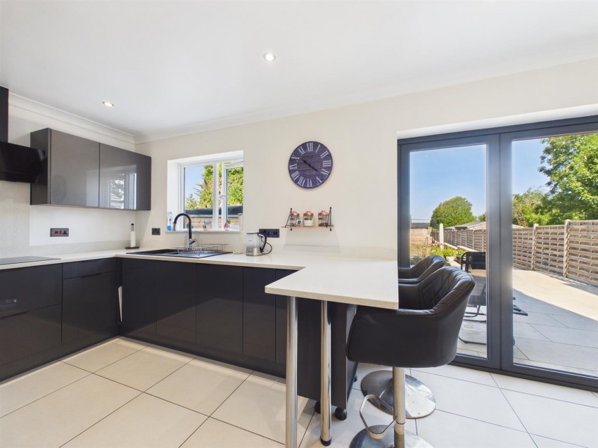 Images for Belle Vue, Stone, Stone, Aylesbury