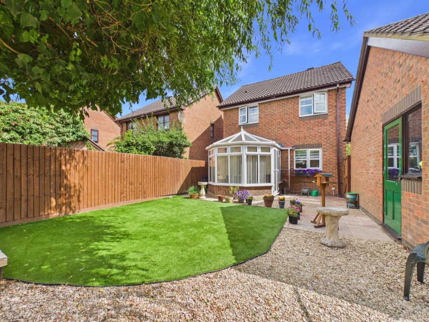 Images for Curlew, Watermead, Aylesbury