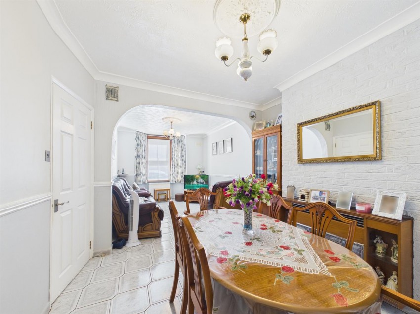 Images for Kings Road, Aylesbury, Buckinghamshire