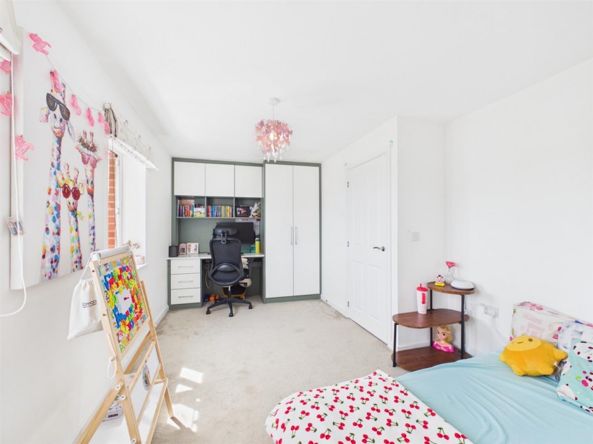 Images for Tipton Crescent, Kingsbrook, Aylesbury