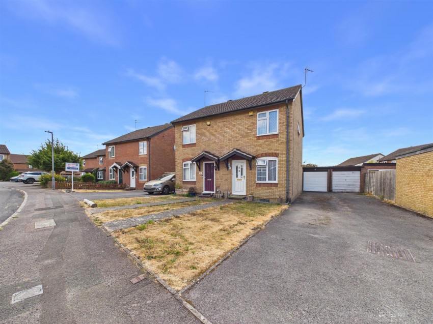 Images for Lodden Close, Hawkslade, Aylesbury
